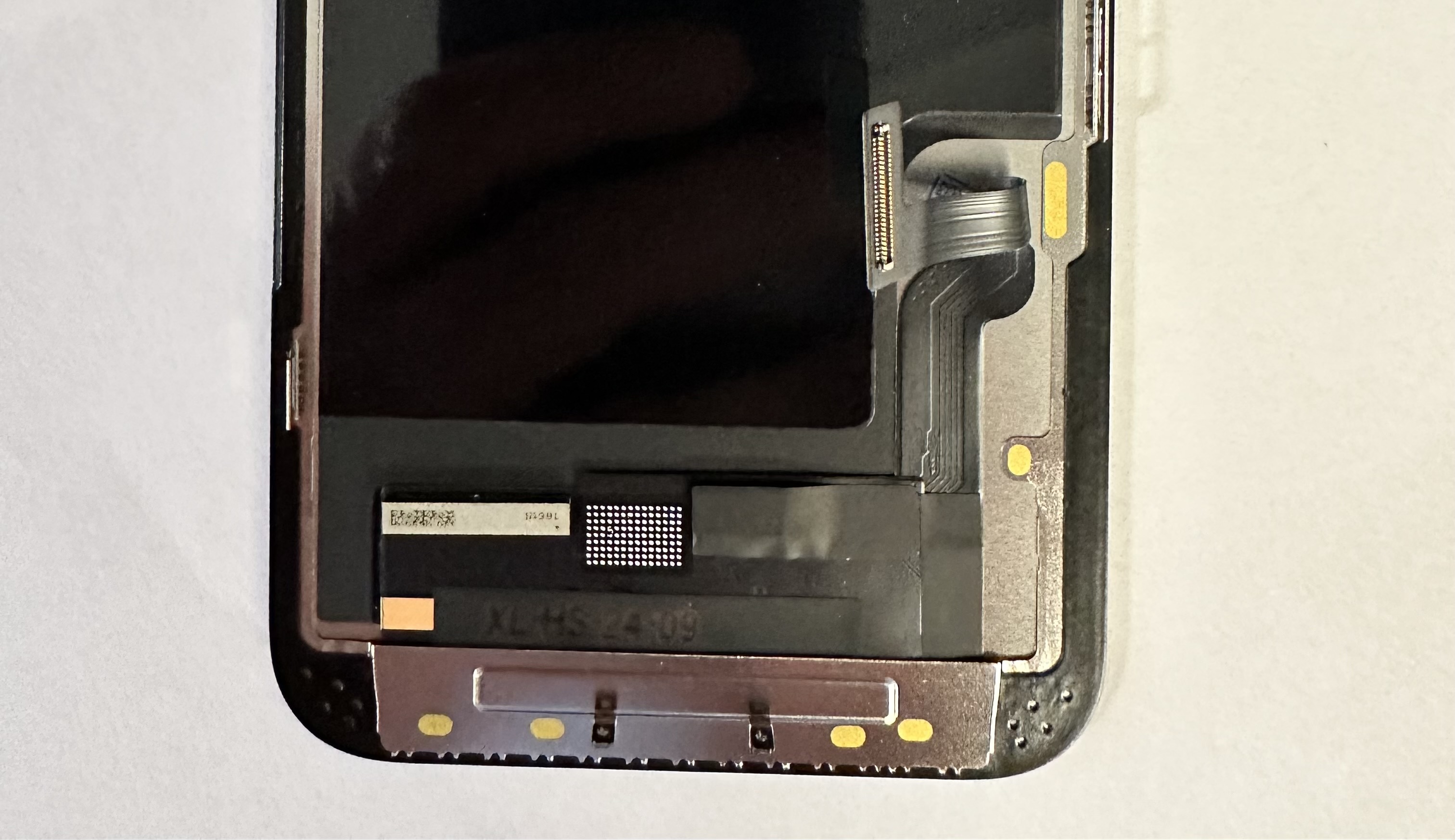 iPhone 13 Display with touch screen Digitizer Black OLED move IC (може да се добави чипът от оригиналния дисплей)